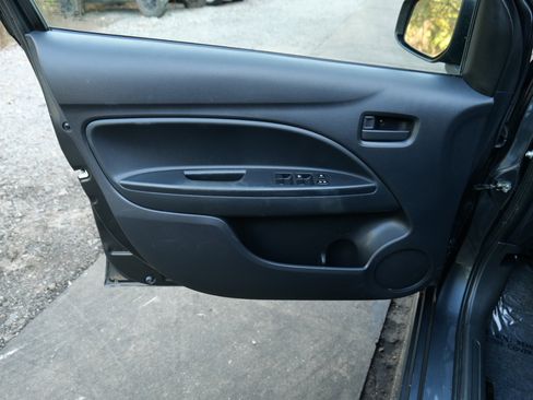 Used 2024 Mitsubishi Mirage G4 ES image 13