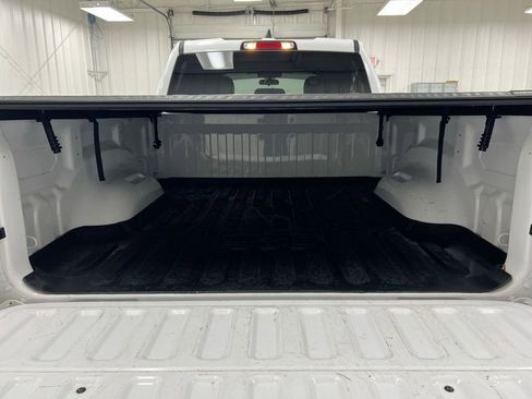 Used 2021 RAM 1500 Big Horn image 23