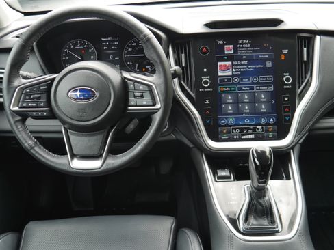 Used 2024 Subaru Outback Limited AWD/4WD image 17