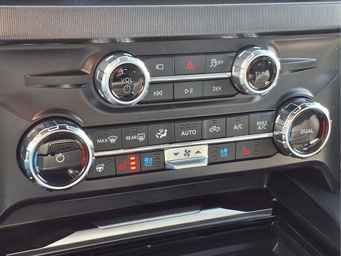 New 2026 Ford F250 Platinum AWD/4WD image 8