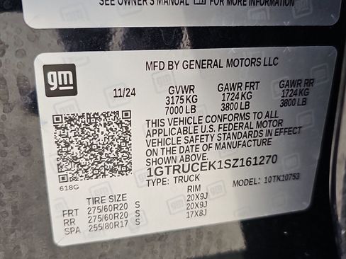 Used 2025 GMC Sierra 1500 Elevation image 14