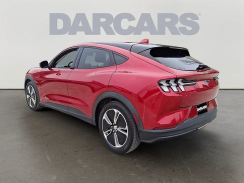 Used 2022 Ford Mustang Mach-E Select image 4