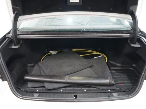 Used 2020 BMW 745e xDrive image 36