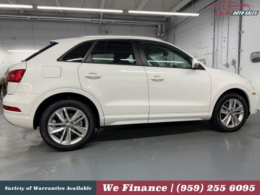 Used 2017 Audi Q3 2.0T Premium AWD/4WD image 7