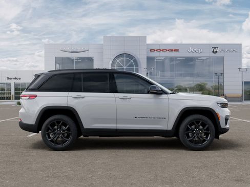 New 2025 Jeep Grand Cherokee Limited image 21