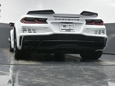 New 2026 Chevrolet Corvette E-Ray w/ Stealth Interior Trim Package image 33