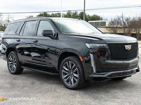 Used 2024 Cadillac Escalade Sport image 3