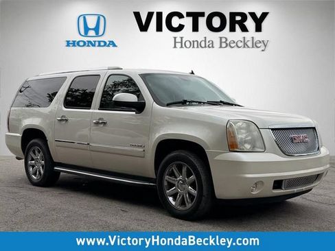 Used 2012 GMC Yukon XL Denali AWD/4WD image 1