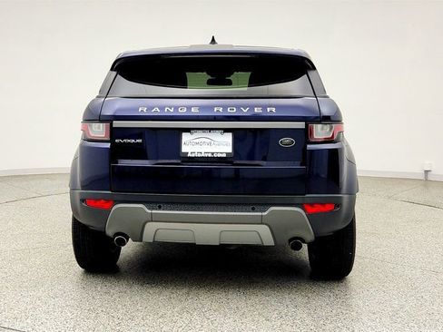 Used 2017 Land Rover Range Rover Evoque SE AWD/4WD image 6