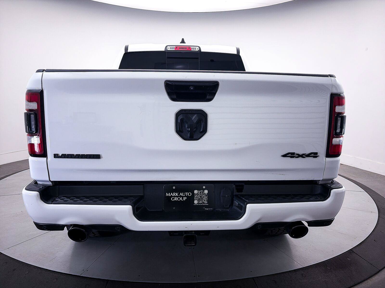 Used 2023 RAM 1500 Laramie AWD/4WD image 13