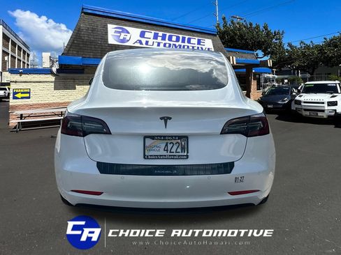 Used 2021 Tesla Model 3 Standard Range Plus RWD image 6