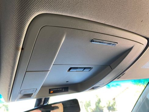 Used 2018 Chevrolet Silverado 1500 LT AWD/4WD image 67