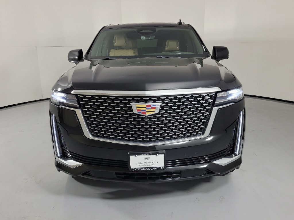 Used 2022 Cadillac Escalade Premium Luxury AWD/4WD image 2