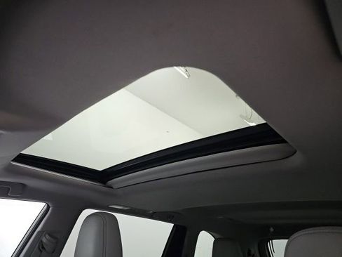 Used 2014 Toyota Highlander Limited image 29