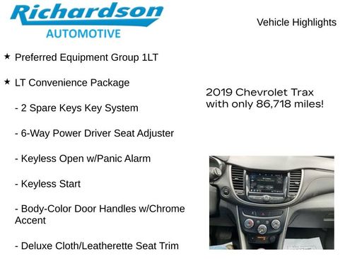 Used 2019 Chevrolet Trax LT w/ LT Convenience Package FWD image 11