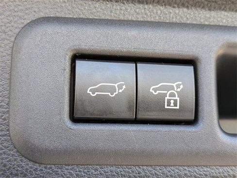 Used 2023 Toyota Sequoia Capstone image 13