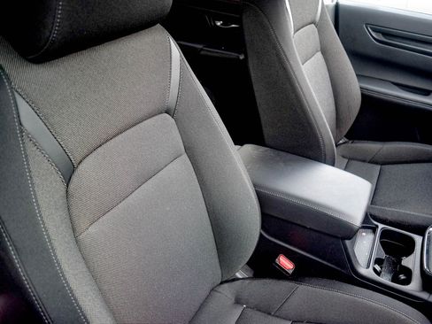 Certified 2025 Honda CR-V EX image 10