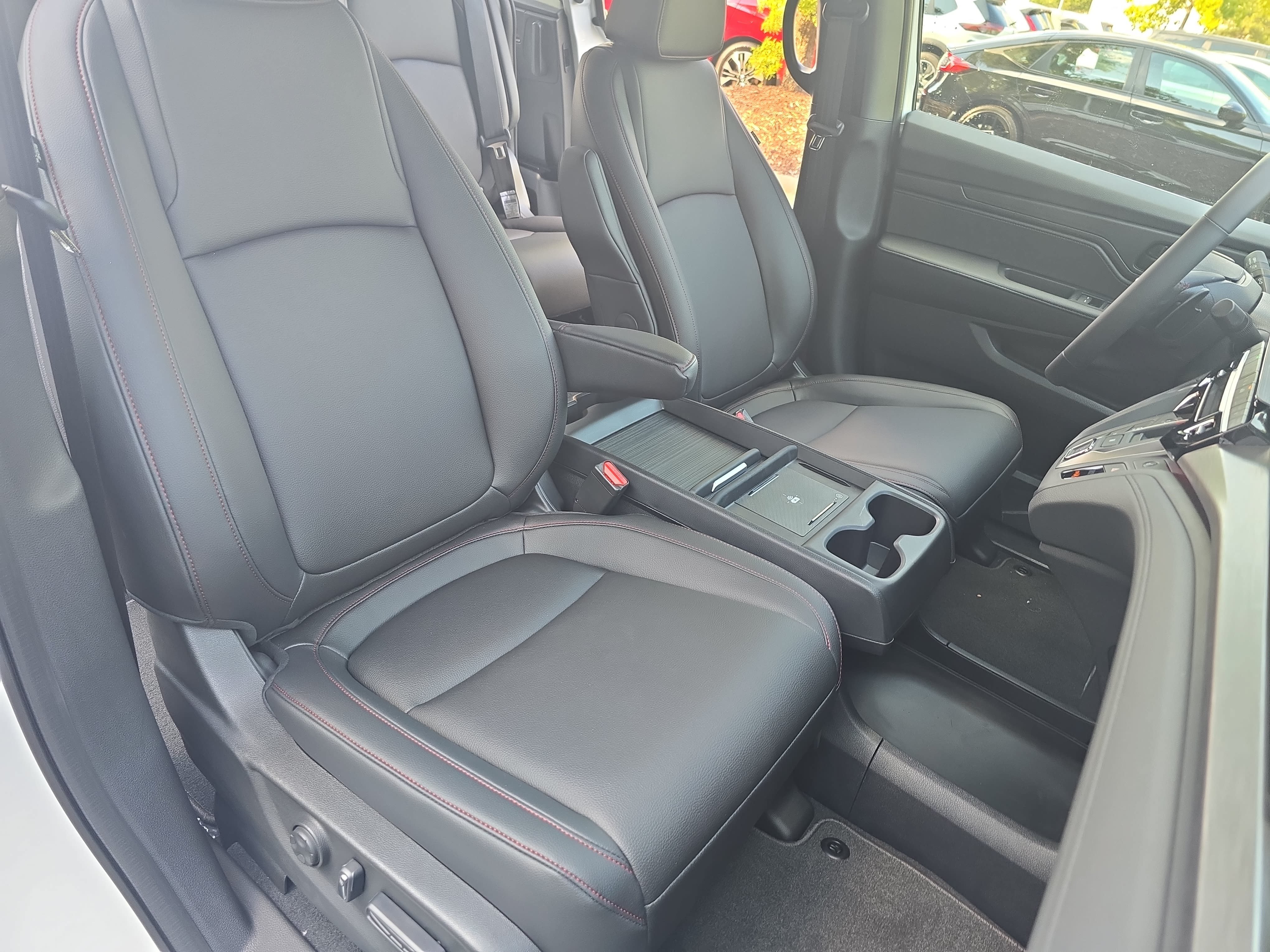 New 2027 Honda Odyssey Sport-L image 10