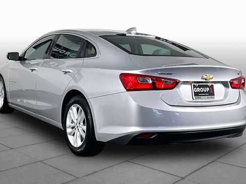 Used 2016 Chevrolet Malibu LT FWD image 11