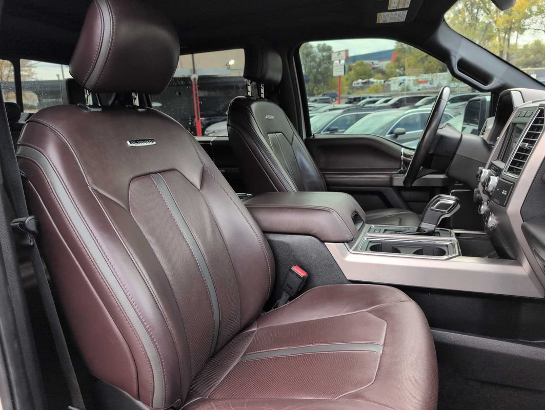 Used 2017 Ford F150 Platinum w/ Equipment Group 701A Luxury AWD/4WD image 13