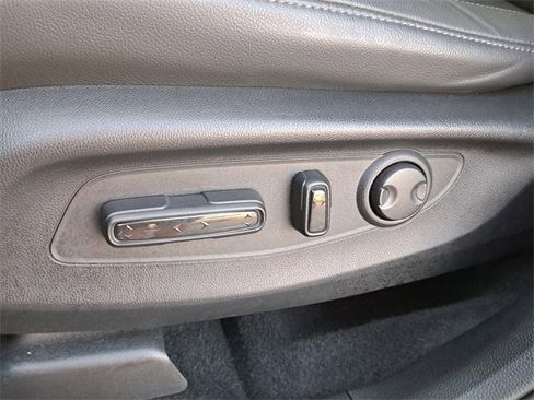 Used 2024 Honda CR-V EX-L image 19