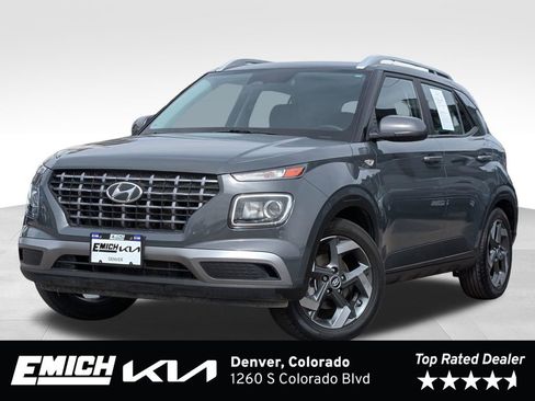 Used 2024 Hyundai Venue SEL image 1