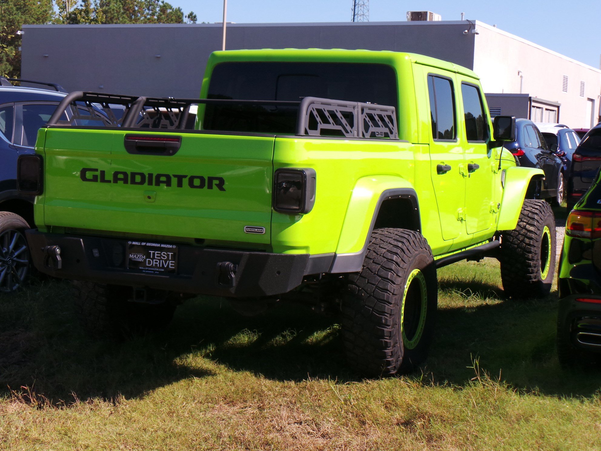 Used 2021 Jeep Gladiator Overland w/ Popular Equipment Package AWD/4WD image 3