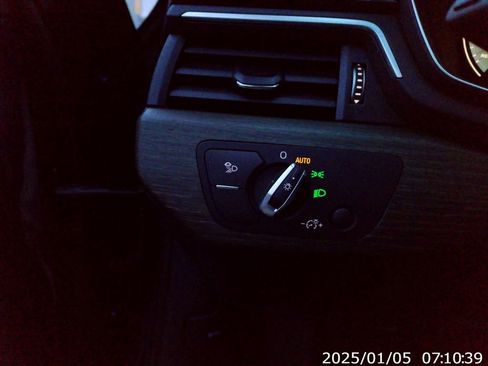 Certified 2022 Audi A4 2.0T Premium Plus image 44