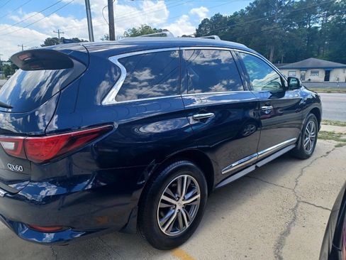 Used 2019 INFINITI QX60 Luxe w/ Essential Package AWD/4WD image 4