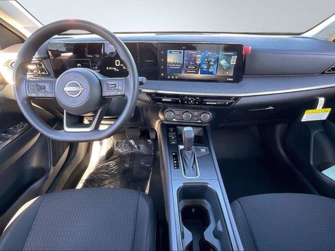 New 2026 Nissan Kicks S image 5