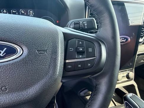Used 2025 Ford Ranger Lariat w/ FX4 Off-Road Package AWD/4WD image 18