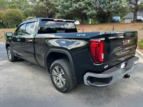 Used 2022 GMC Sierra 1500 SLT w/ SLT Convenience Package AWD/4WD image 22