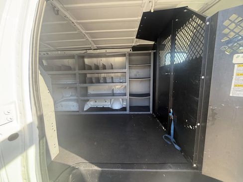 Used 2013 Ford E-250 and Econoline 250 w/ PWR Group image 17