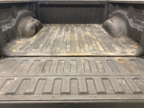 Used 2022 RAM 1500 Limited w/ Body Color Bumper Group AWD/4WD image 23
