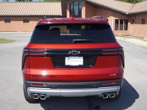 New 2026 Chevrolet Traverse Z71 w/ Enhanced Driving Package image 4