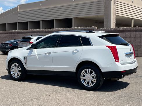 Used 2014 Cadillac SRX Luxury w/ Driver Awareness Package FWD image 4
