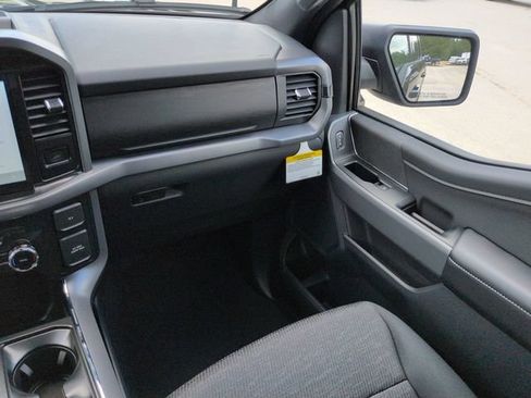 New 2026 Ford F150 XLT w/ XLT Black Appearance Package RWD image 17