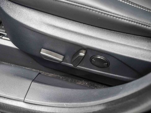Used 2025 Ford Mustang Mach-E Select RWD image 22