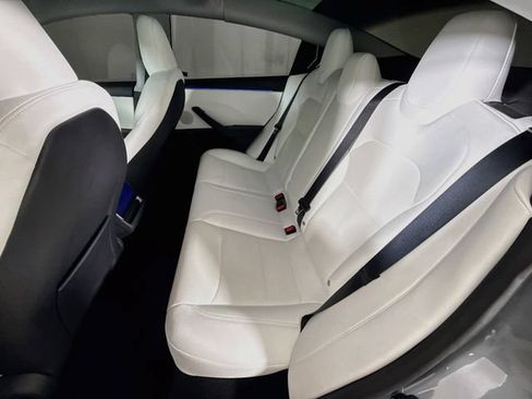 Used 2025 Tesla Model 3 RWD image 25