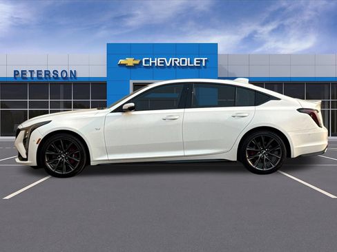 Used 2025 Cadillac CT5 Sport w/ Technology Package AWD/4WD image 7