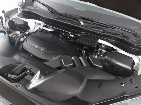 Used 2024 Honda Passport TrailSport image 19