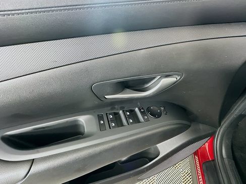 Used 2025 Hyundai Tucson SEL FWD image 23
