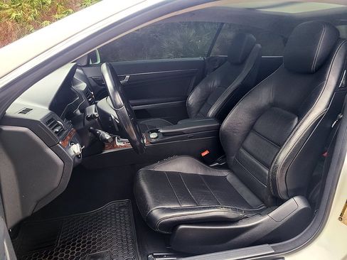 Used 2010 Mercedes-Benz E 550 Coupe image 14