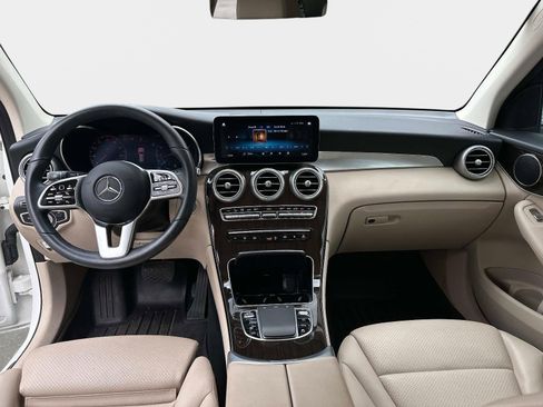 Used 2022 Mercedes-Benz GLC 300 image 16