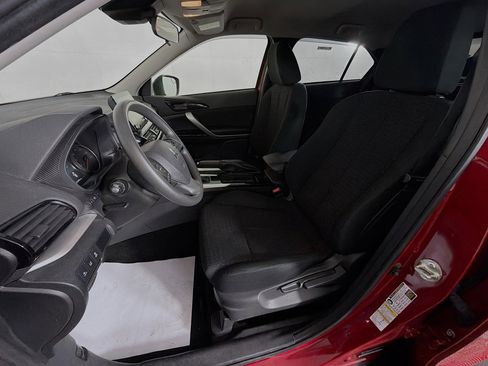 Used 2023 Mitsubishi Eclipse Cross LE image 12