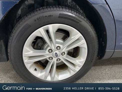 Used 2017 Ford Taurus SEL image 11