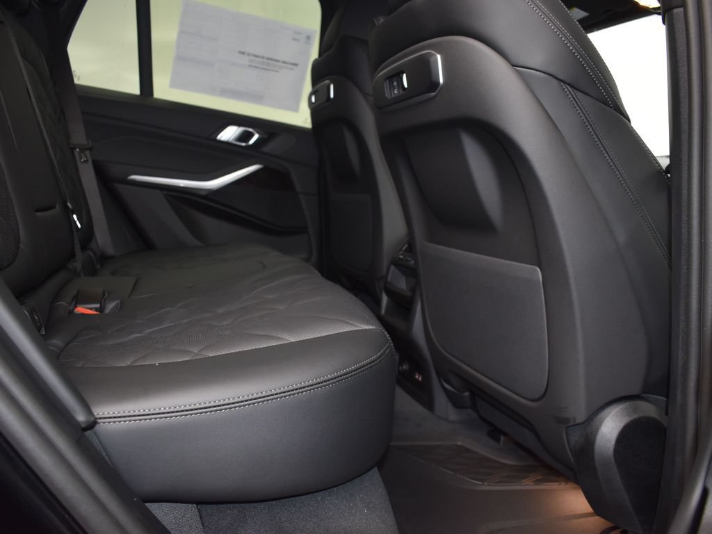 Certified 2026 BMW X5 sDrive40i RWD image 17