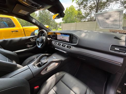 Used 2021 Mercedes-Benz GLE 350 image 27