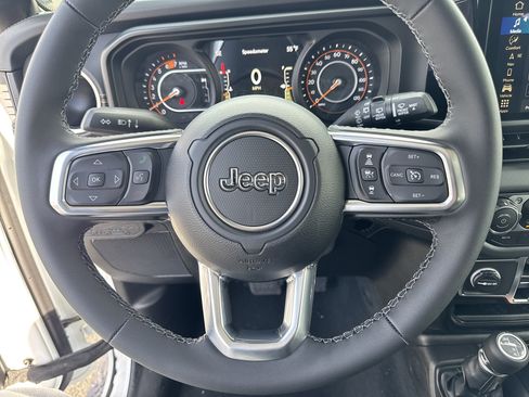 New 2026 Jeep Wrangler Sahara image 7