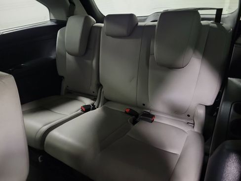 Used 2023 Honda Odyssey Touring image 21